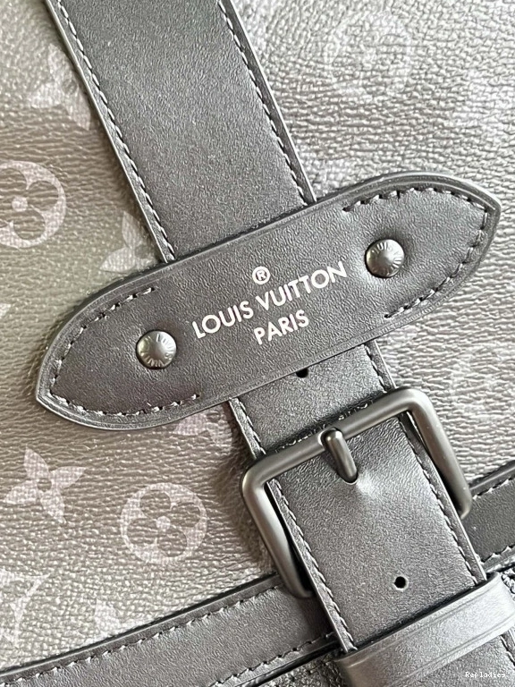 Repladies MESSENGER LOUIS SAUMUR VUITTON 0821